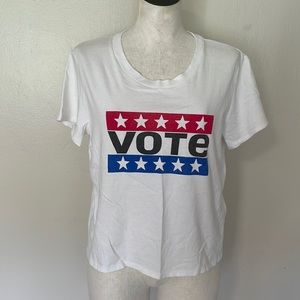NWOT Levi’s VOTE Crop Tee. Large